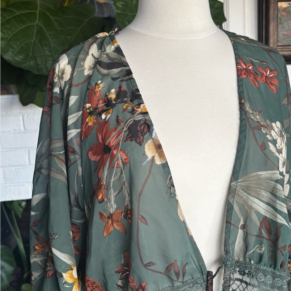 Timing Floral Green Kimono Top